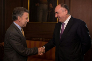 Məmmədyarov Kolumbiya prezidenti ilə görüşüb