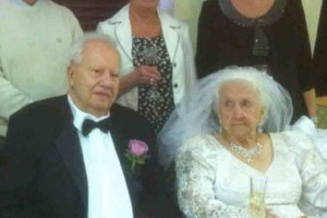 81 yaşında evlənib - Azərbaycanın ən yaşlı bəyi