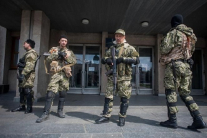 İki rus zabitinə hökm oxundu - UKRAYNADA