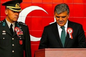 Abdullah Gülün hərbi müşaviri həbs edildi