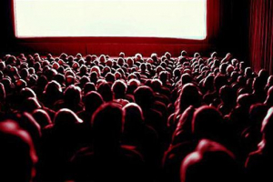 “Azərbaycan” kinoteatrı satışa çıxarılır 