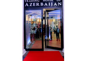 Polşada Azərbaycan Ticarət Evi açılıb