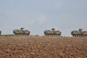 Türkiyə tankları Suriya sərhəddində - ANBAAN (FOTOLAR)