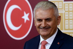 Binali Yıldırım AKP sədri seçildi 