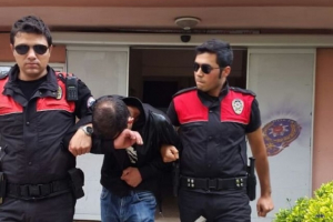 Ankarada polisi güllələdilər