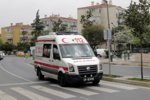 Türkiyədə avtobus atəşə tutuldu: 4 ölü, 2 yaralı