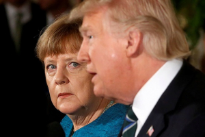 Tramp və Merkel telefonda danışıb
