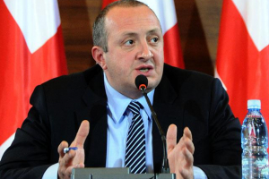 `Təşkilatçılıq səviyyəsi çox yüksəkdir` - Marqvelaşvili Bakı Forumundan danışdı