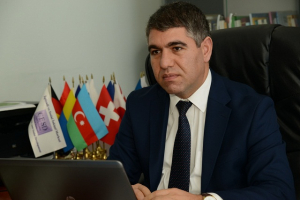 Neft Fondu “avrosuzlaşma” siyasəti aparır - Vüqar Bayramov