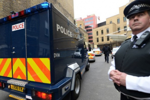 Londonda bıçaqlı hücum: 1 ölü, 5 yaralı