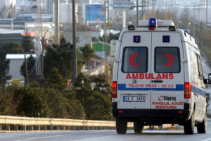 Türkiyədə avtomobil partladı, 12 yaralı var