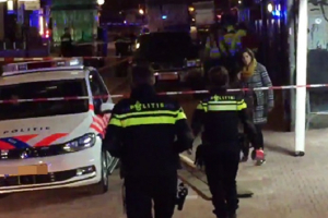 Amsterdamda insident - 3 nəfər yaralandı