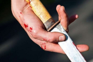 22 yaşlı qadın ürəyindən bıçaqlandı - Masallıda qətl