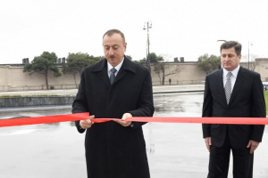İlham Əliyev yeni Mərkəzin açılışında - FOTOLAR
