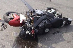 Motosiklet heyvanı vurdu - Sürücü öldü