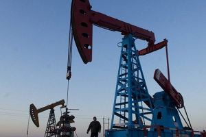 Rusiya Azərbaycana neft hasilatını “dondurmağı” təklif edir
