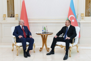 Lukaşenkonun şərəfinə rəsmi qəbul təşkil olunub