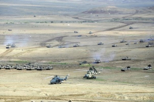 Ordumuza əmr verildi - yüzlərlə tank, təyyarə, helikopter...