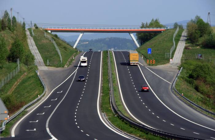 Azərbaycan yol infrastrukturunun keyfiyyətinə görə dünyada 27-ci yerdədir - FOTO