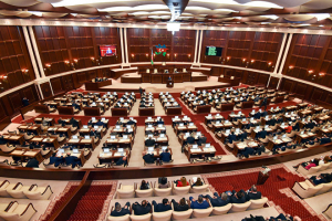 Yeni parlamentin hüquqşünas deputatları - ARAŞDIRMA