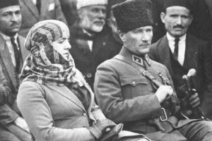 Atatürk onunla izdivacı “həyatının səhvi” sayırdı – Sirli qadının həyat hekayəsi