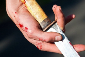 Toyda qanlı dava - 19 yaşlı oğlan bıçaqlandı